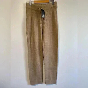 Love & Liberty Tan Knit / Waffle Jogger Pants - BNWT - Size M